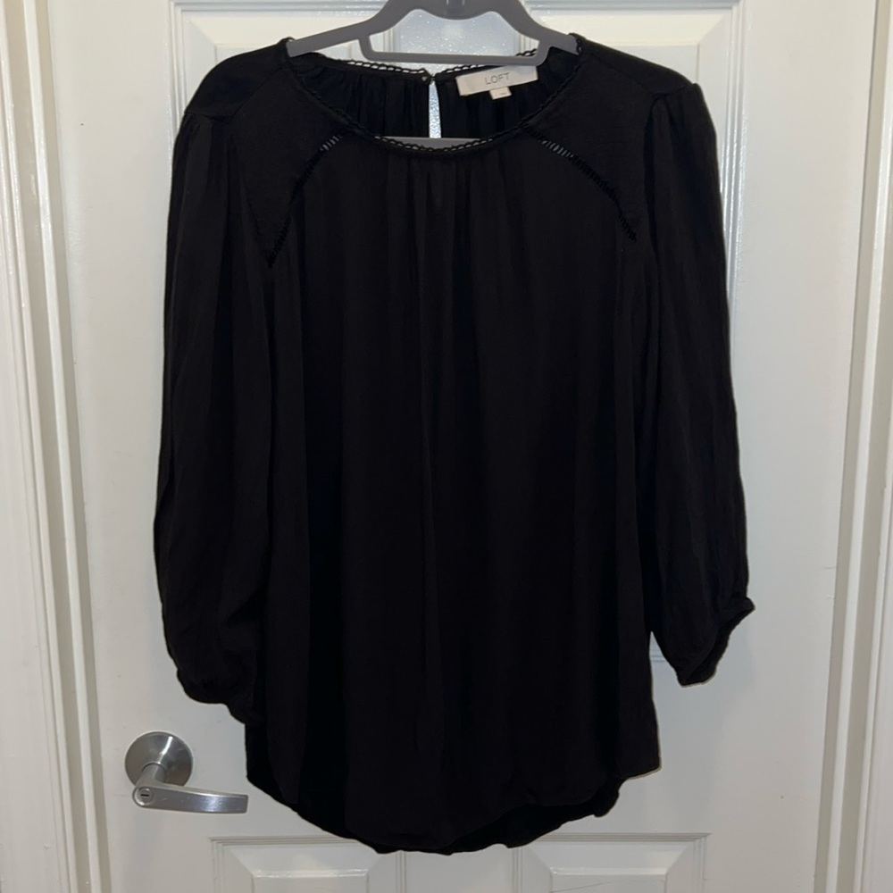 LOFT lightweight Boho style blouse. Black. Knit back. EUC! Size Large.